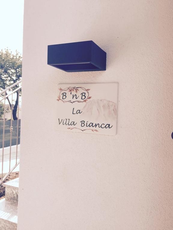 La Villa Bianca Guest House カントゥ エクステリア 写真